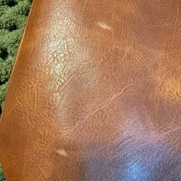 Simply Modern Vegan Leather Tote - Picture 9 of 12